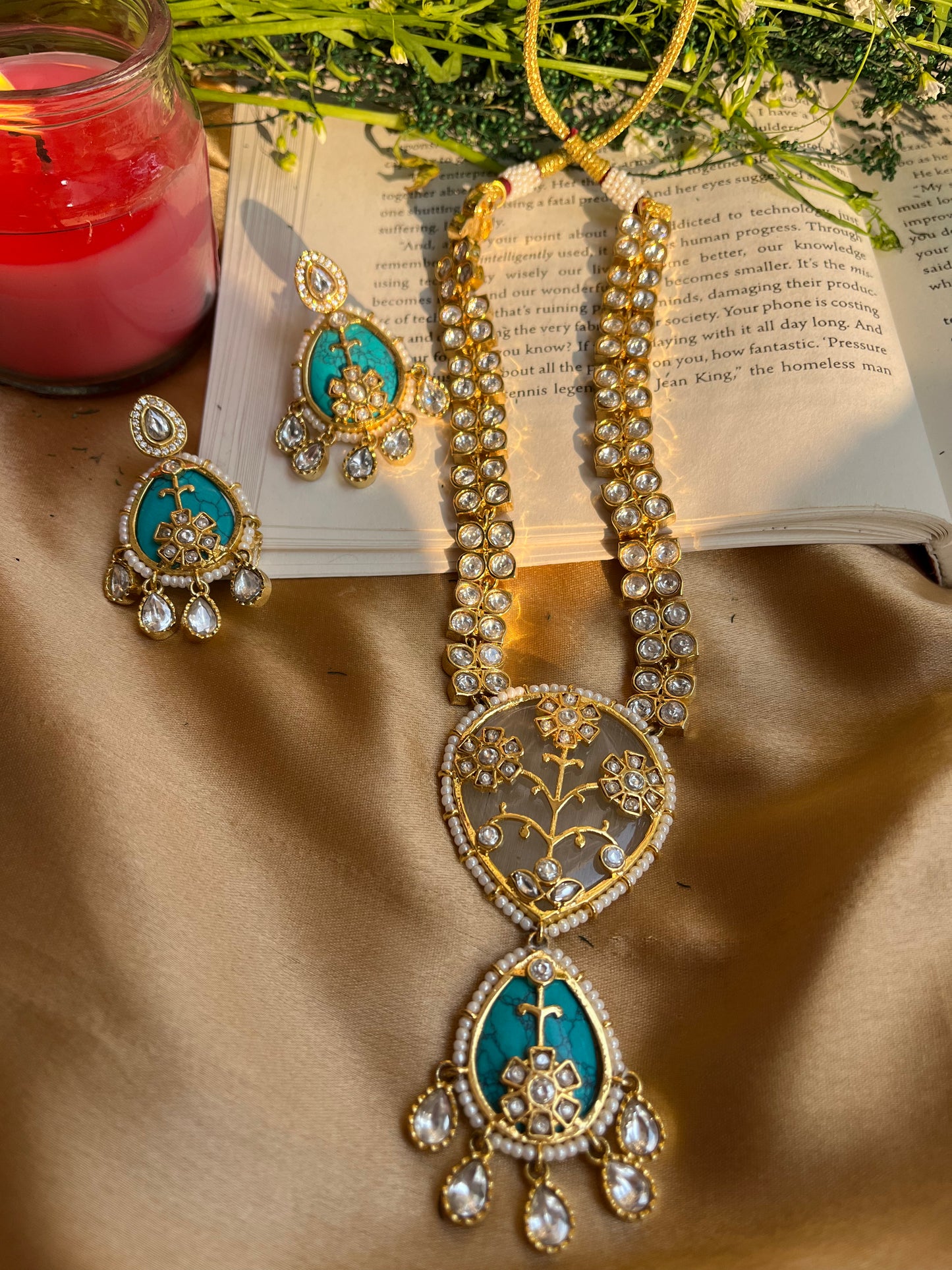 Maansi Turquoise Necklace Set