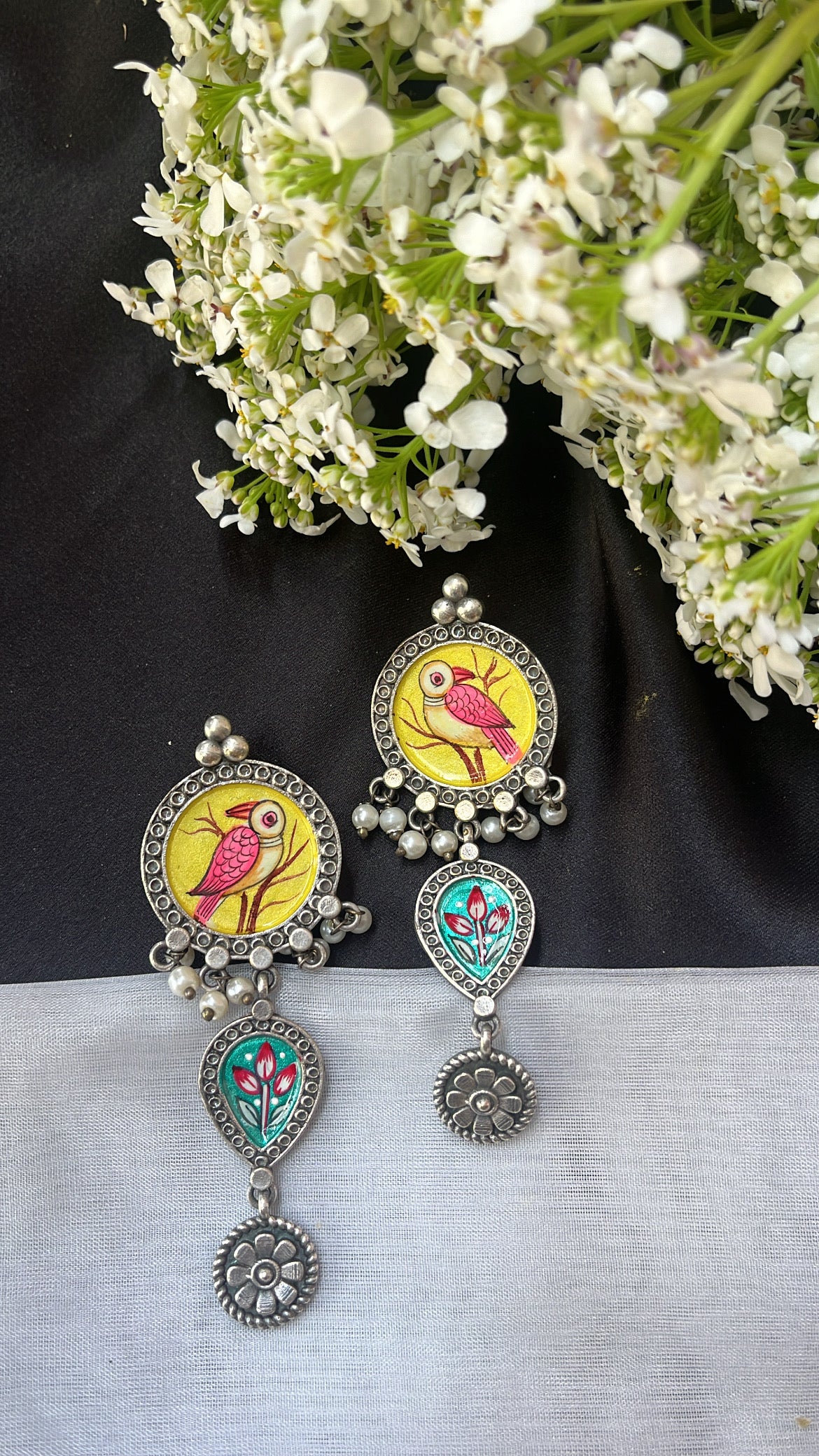 Dilkash Mishika Silver Earring