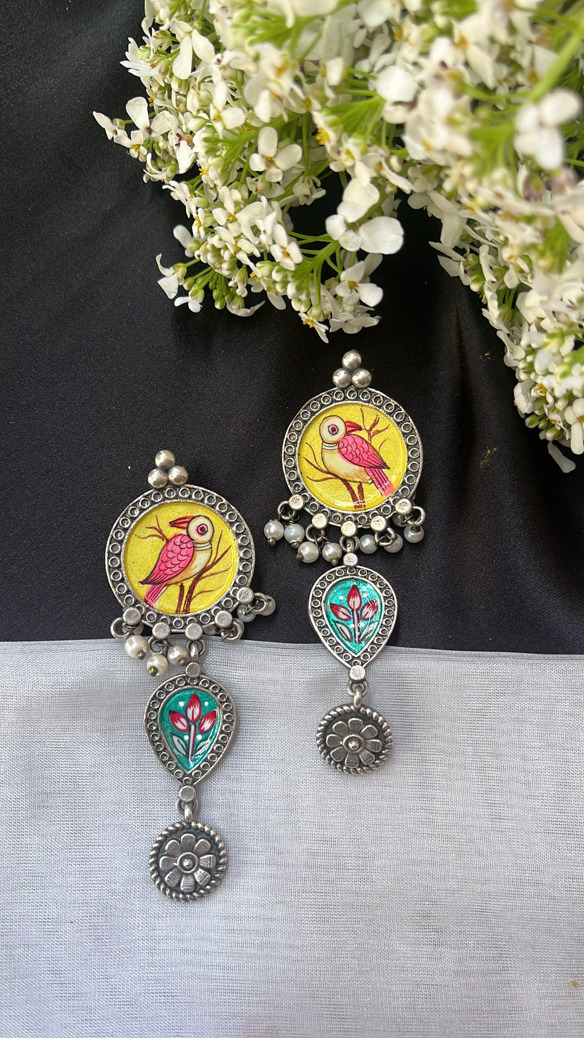 Dilkash Mishika Silver Earring