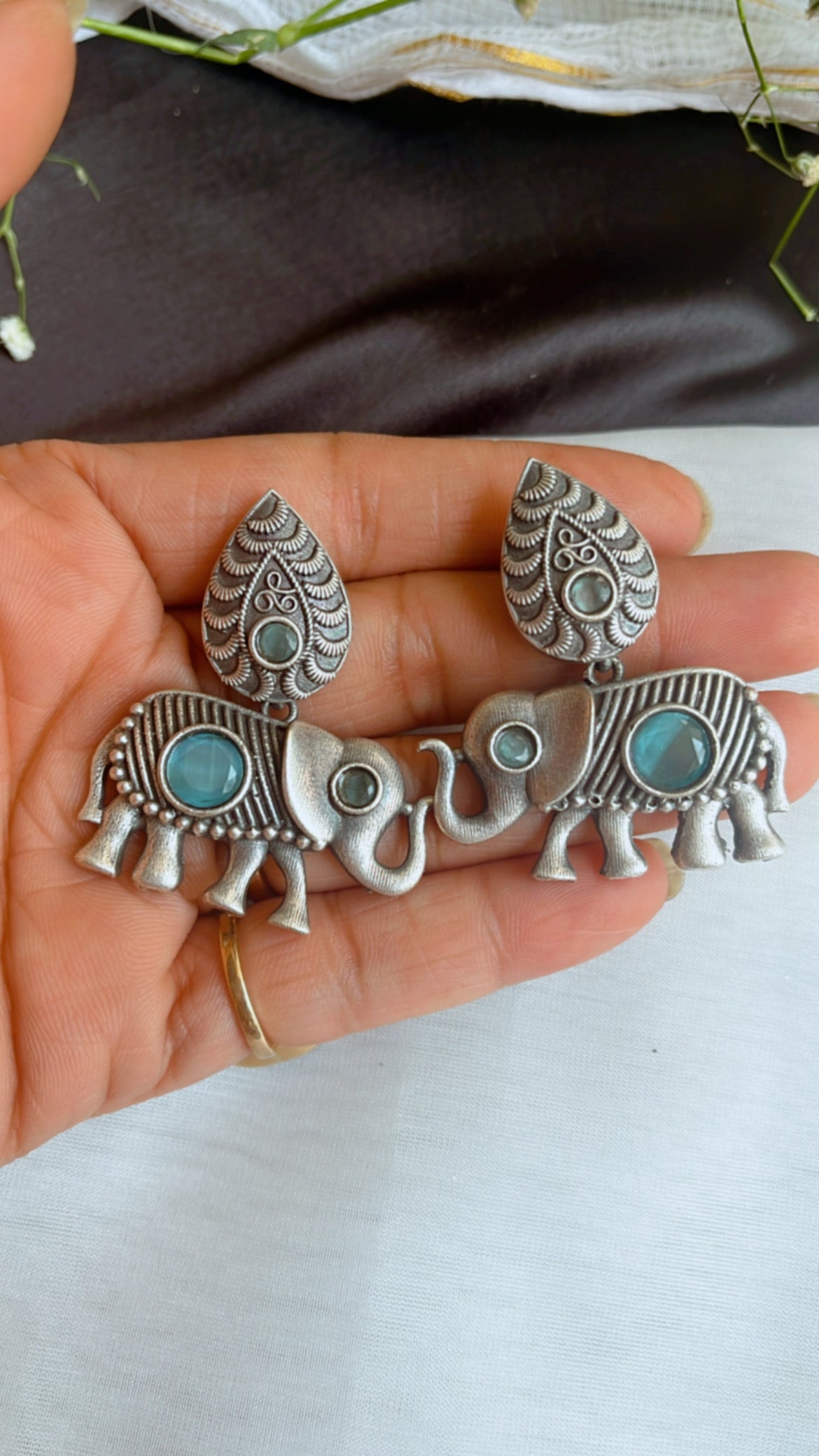 Arawat Silver Earring