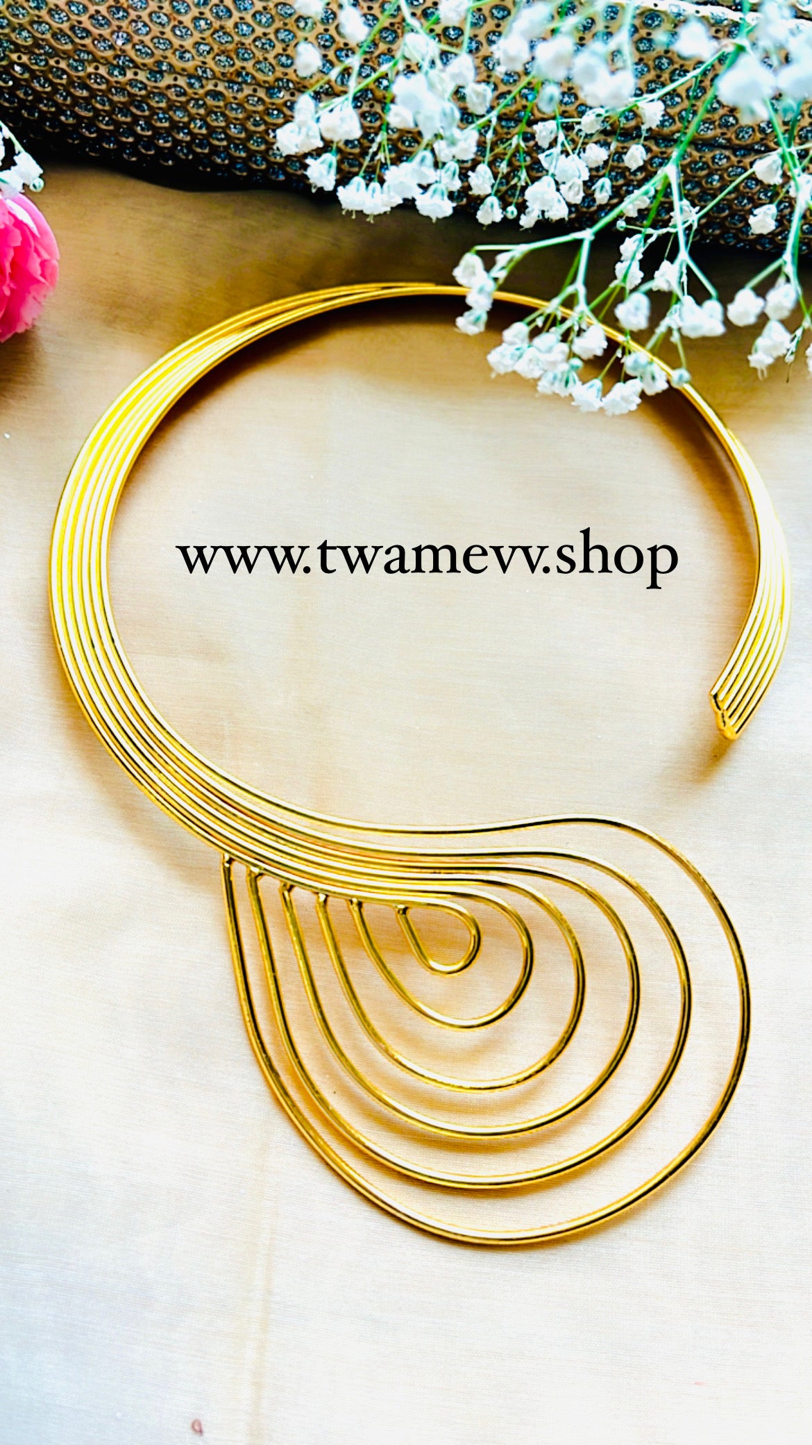Panaha Statement Neckpiece
