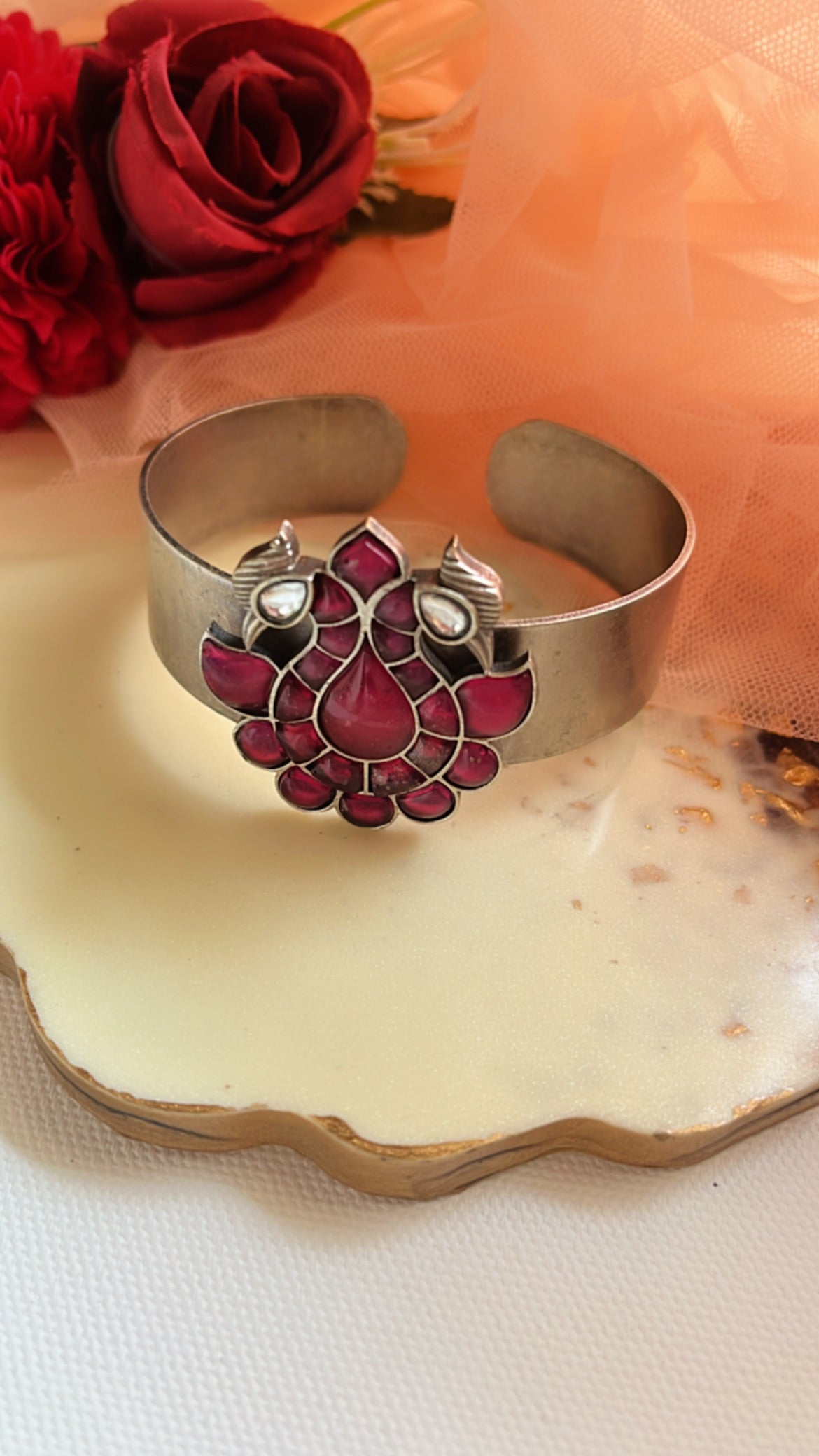Mehak Silver Handcuff
