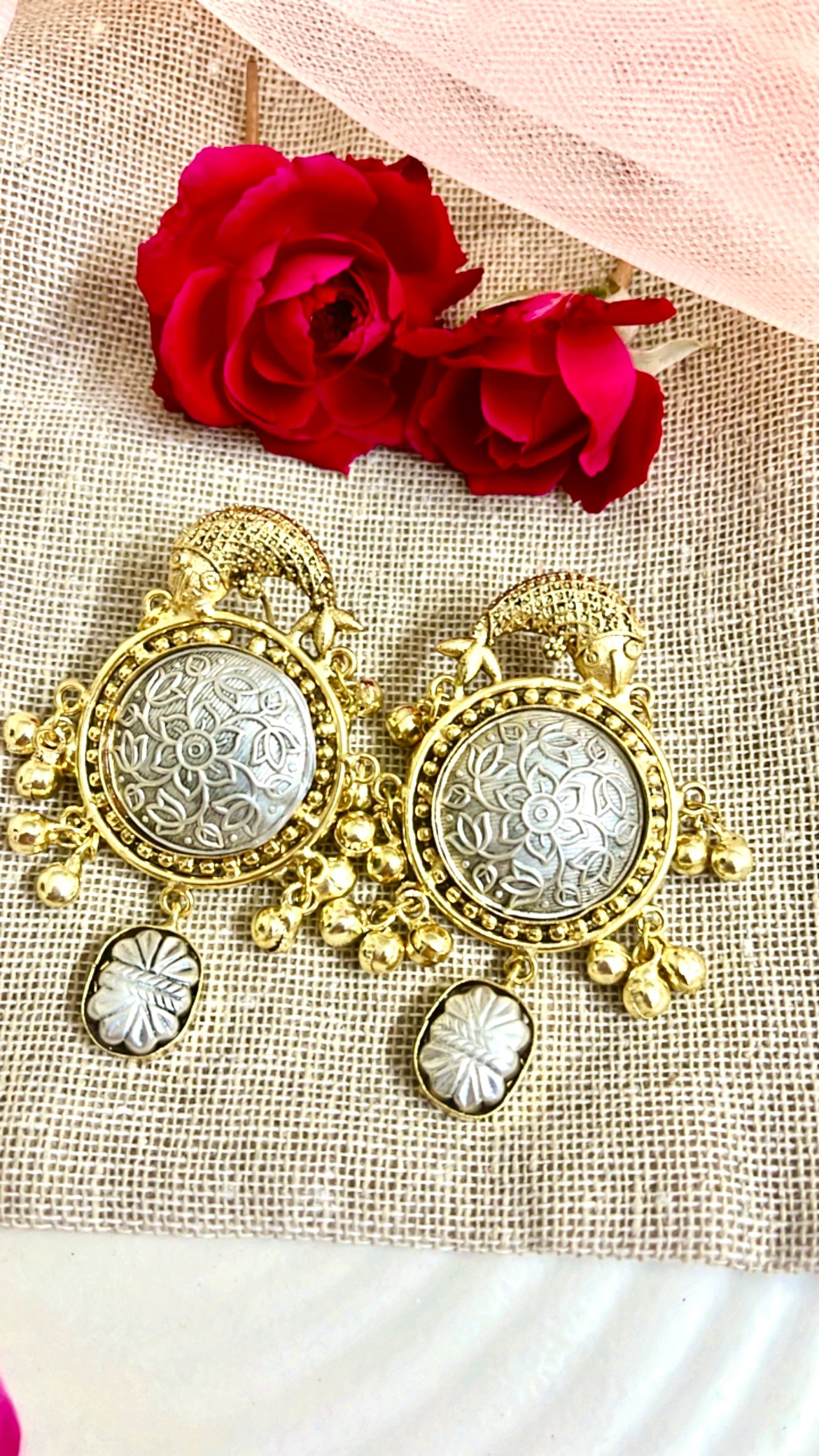 Neera Earring
