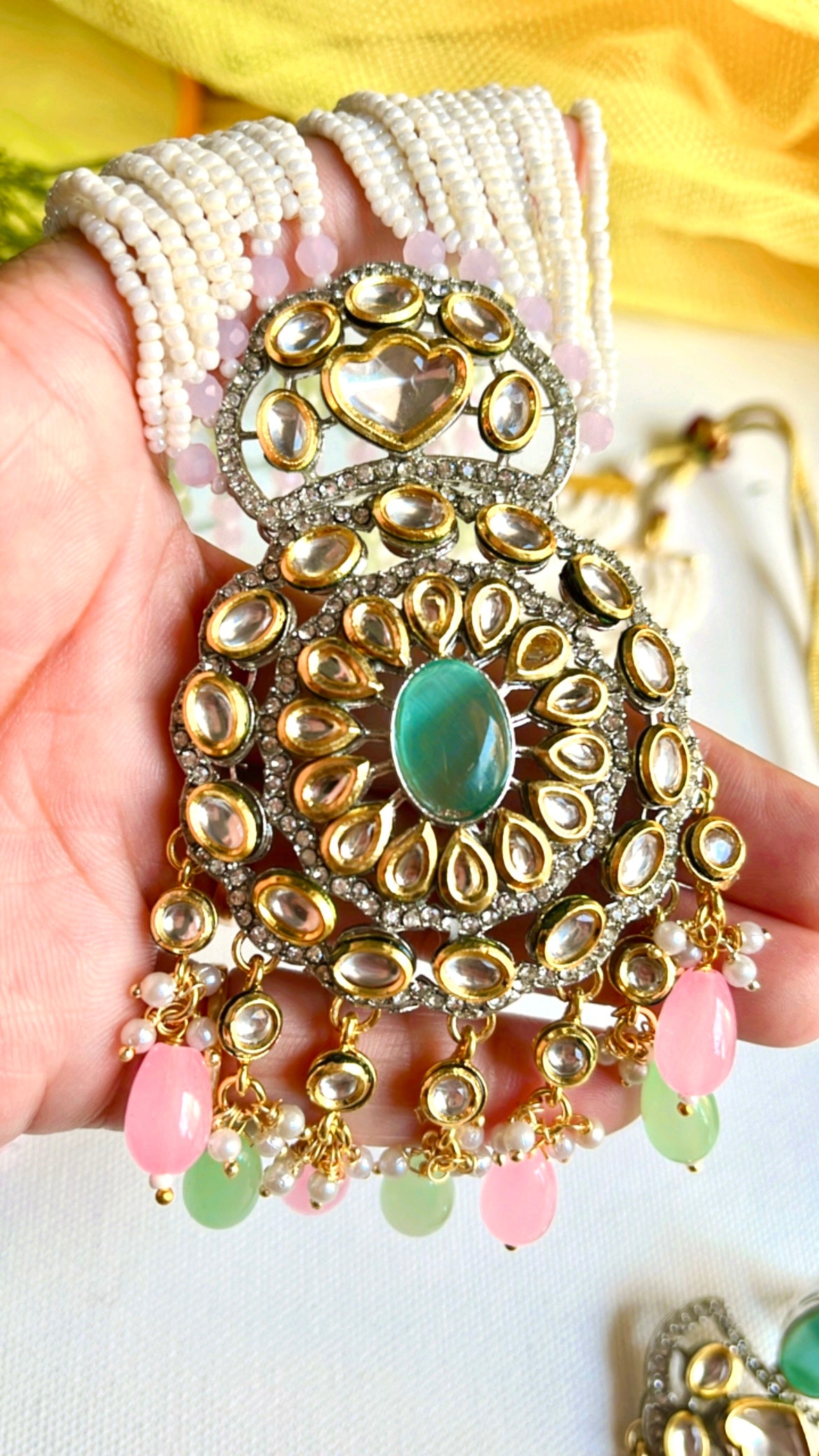 Multi Piyanshi Necklace Set