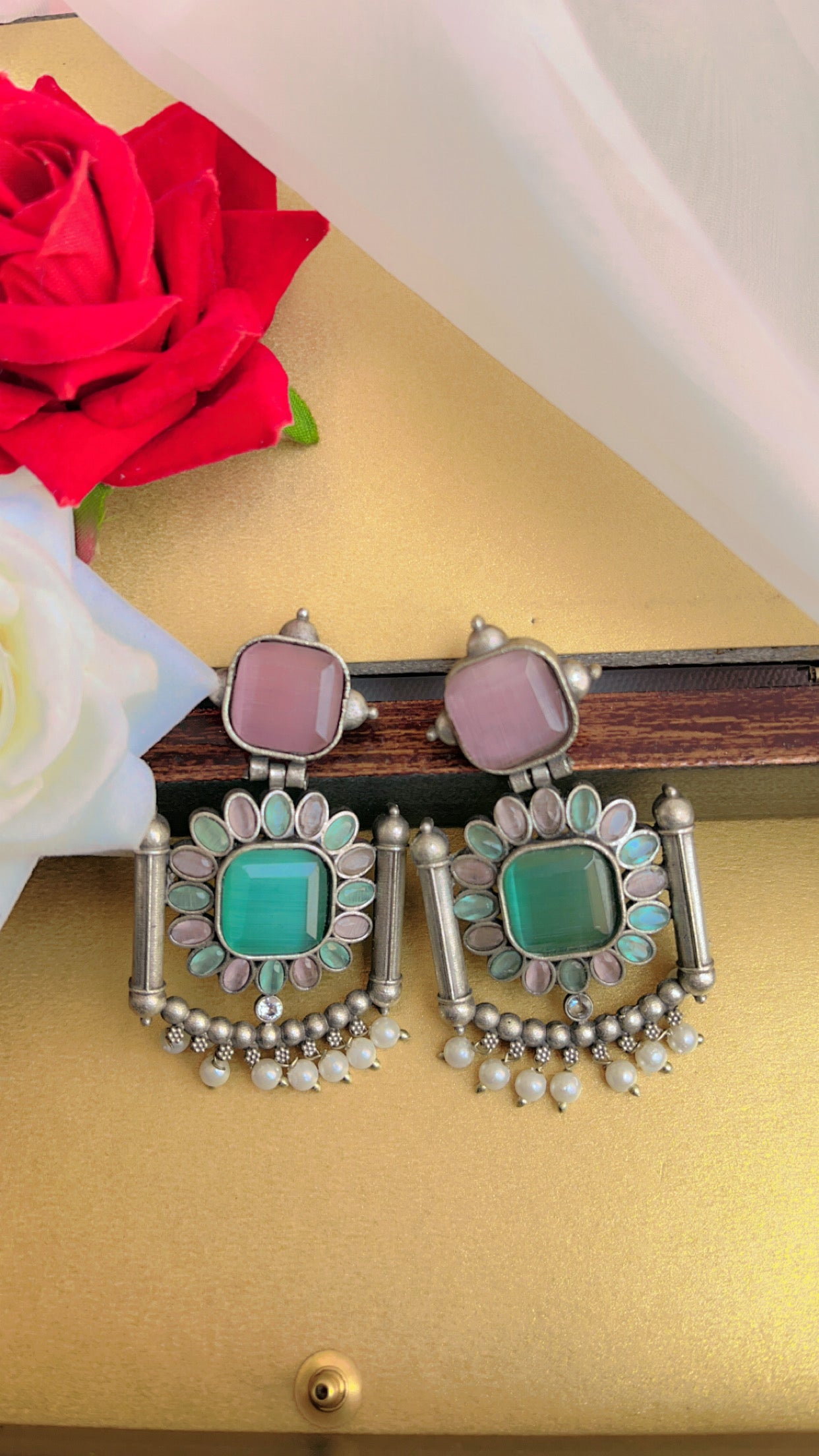 Nisha Silver Earring
