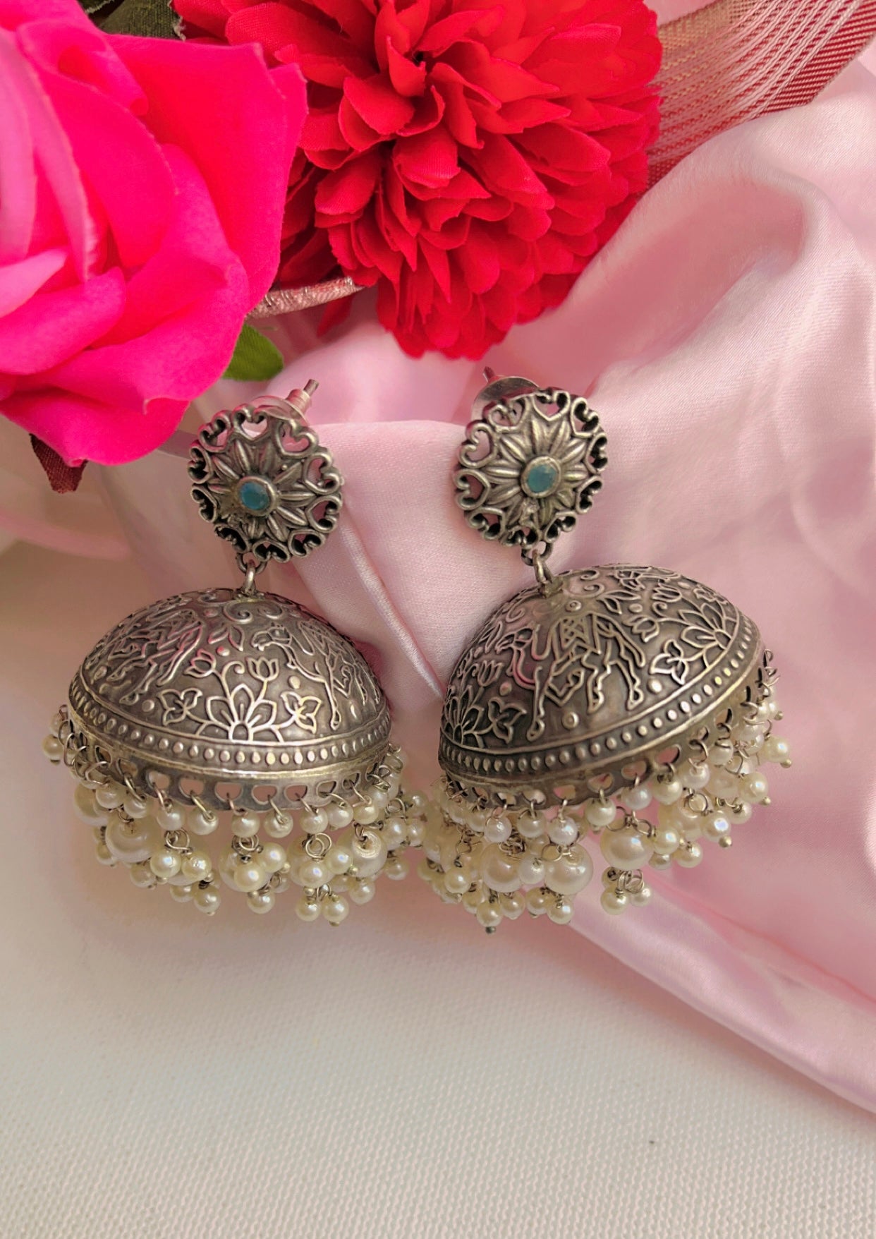 Mint Nalini Jhumka Earring