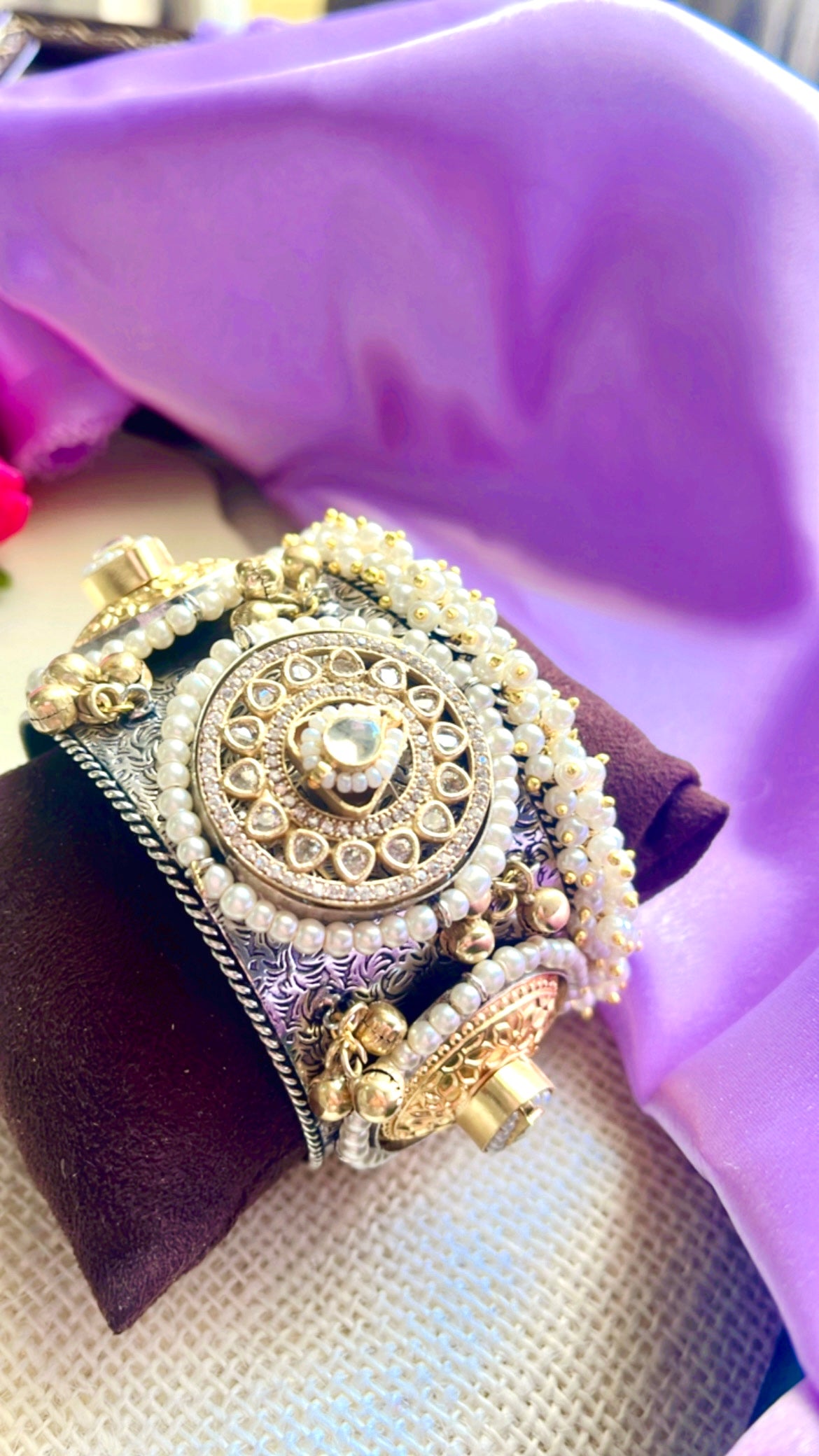 Mansi Silver Handcuff