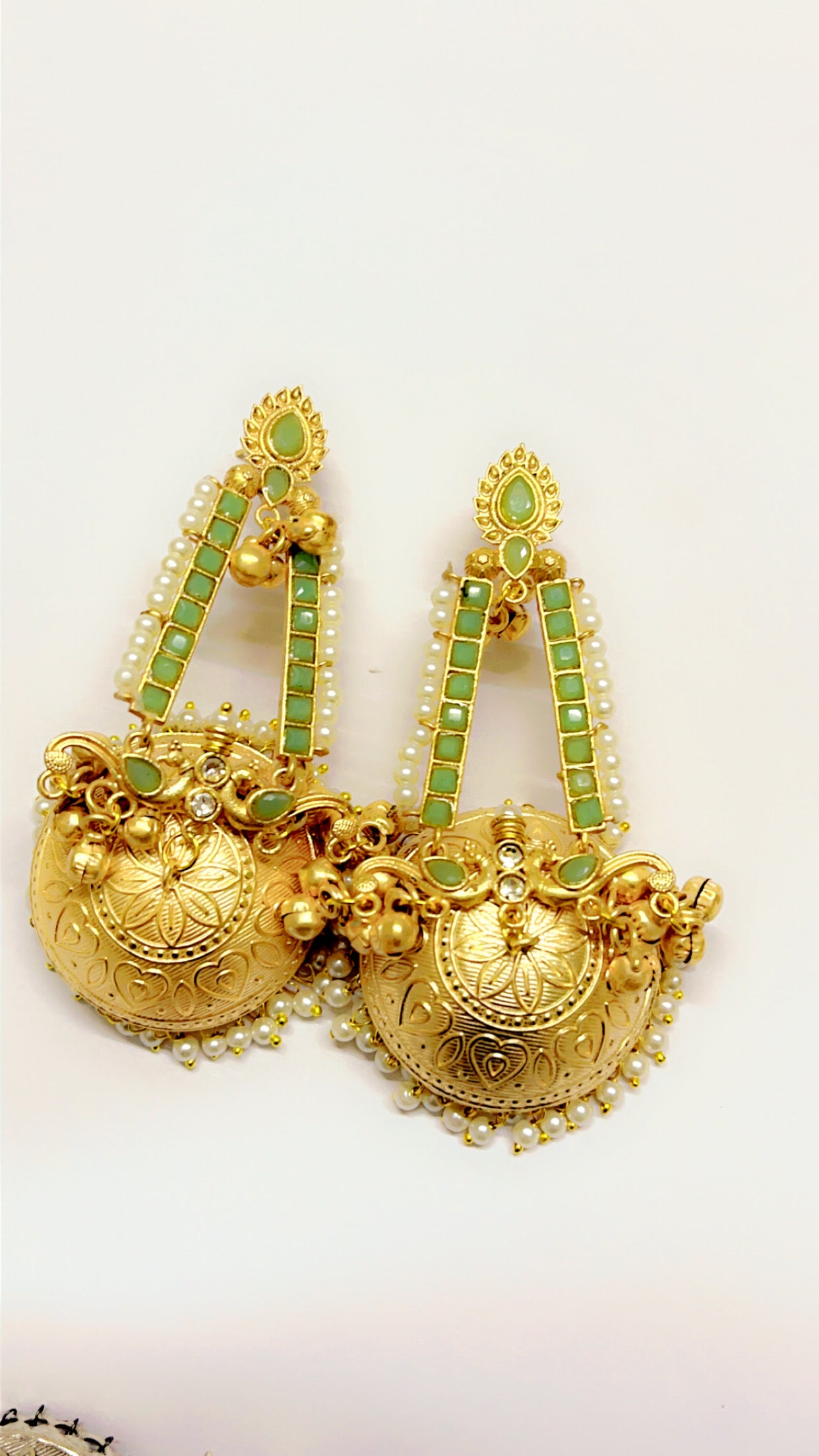 Mint Anamika Jhumka Earring