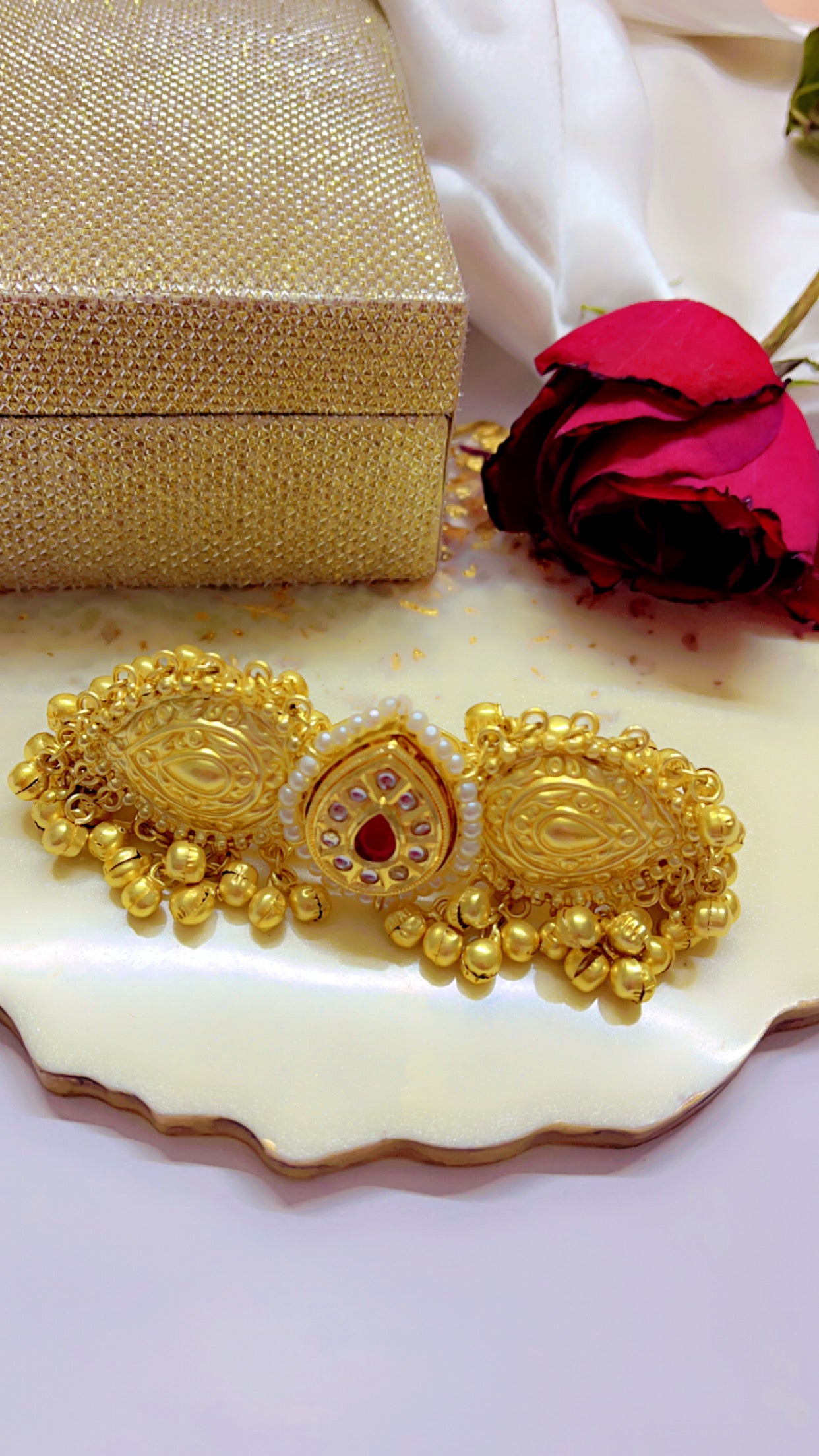 Dhruvi Golden Ring