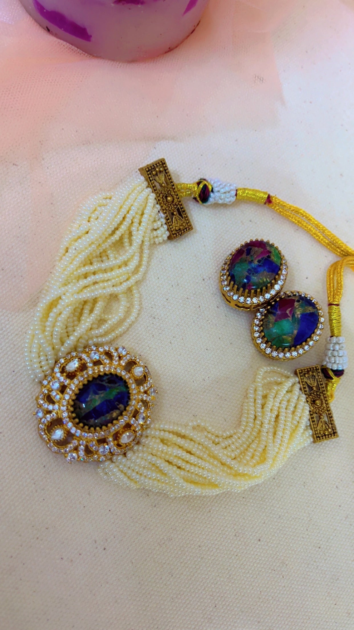 Multi Pari Neckpiece Set