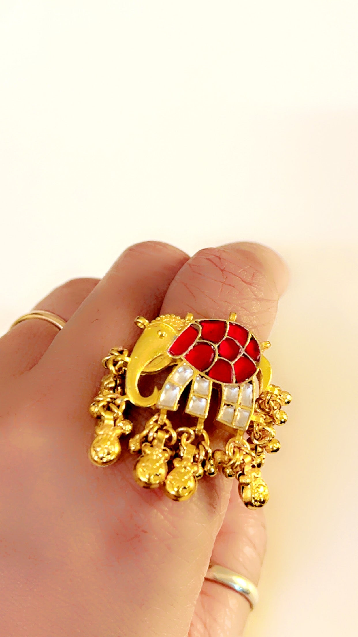 Green Sindhu Golden Ring