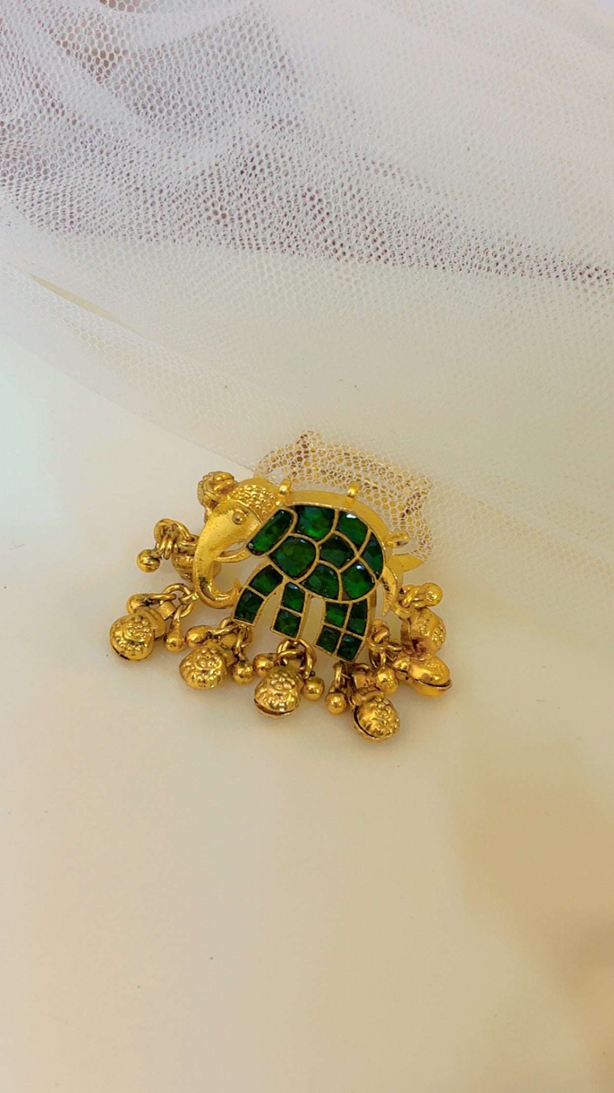 Green Sindhu Golden Ring