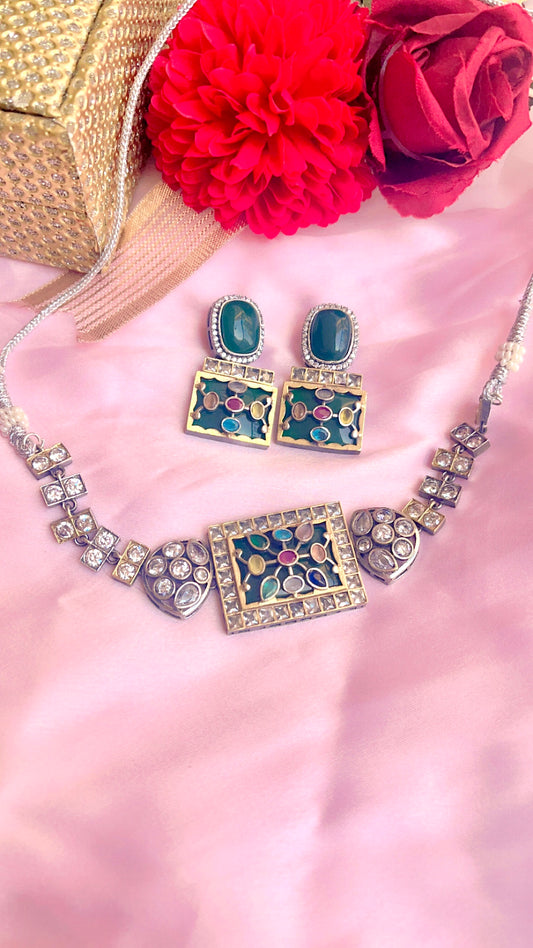 Ramma Neckpiece Set