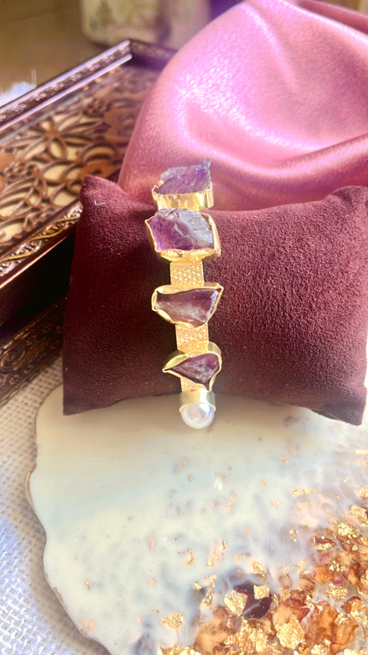 Tanu Golden Handcuff