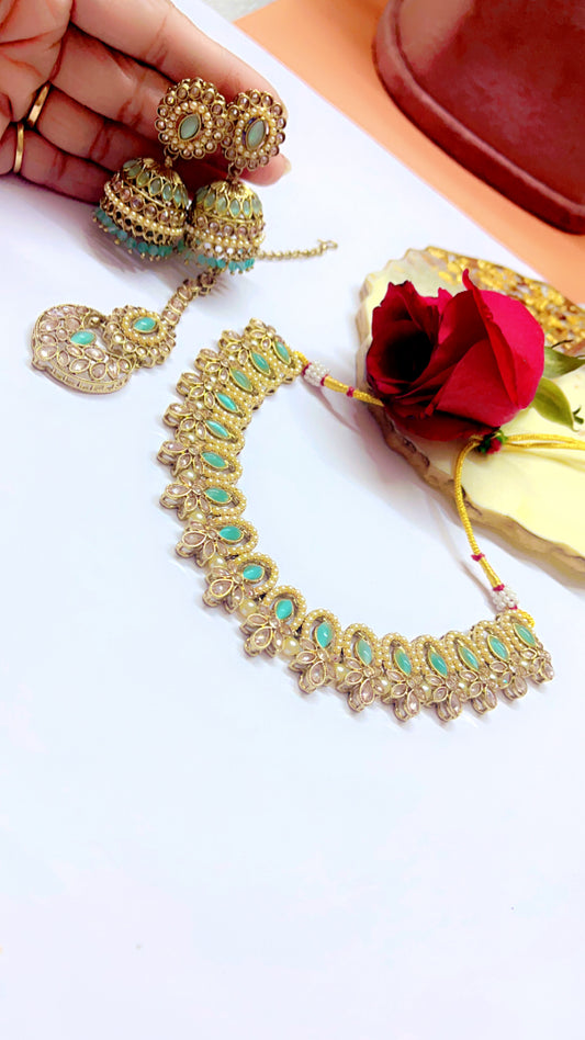 Green Tapsi  Neckpiece Set