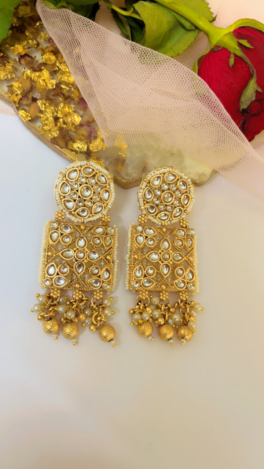 Golden Tanira  Earring