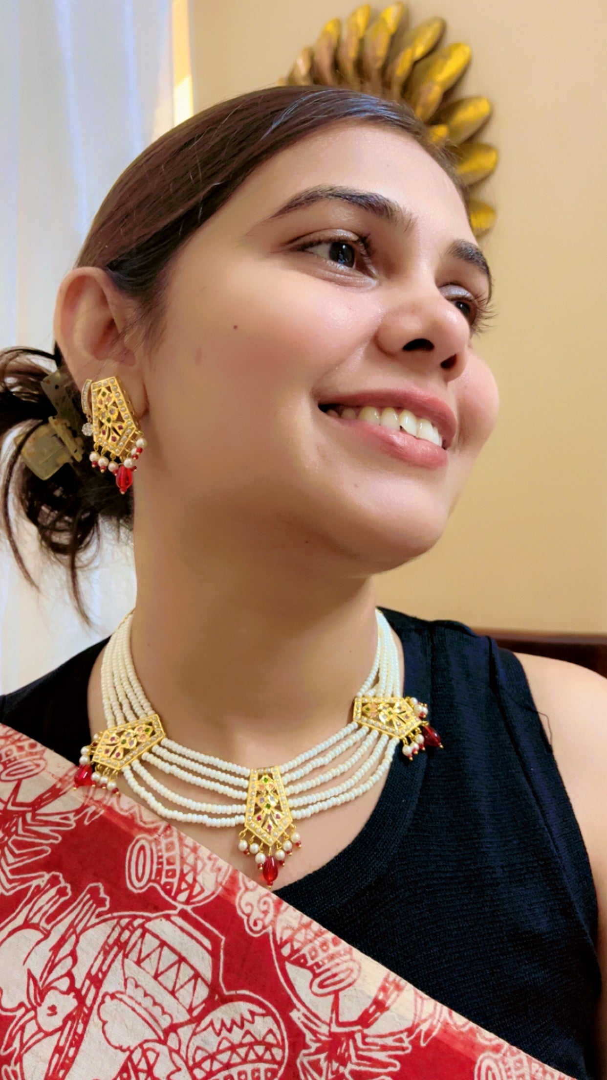 Taisha Pearl Neckpiece Set